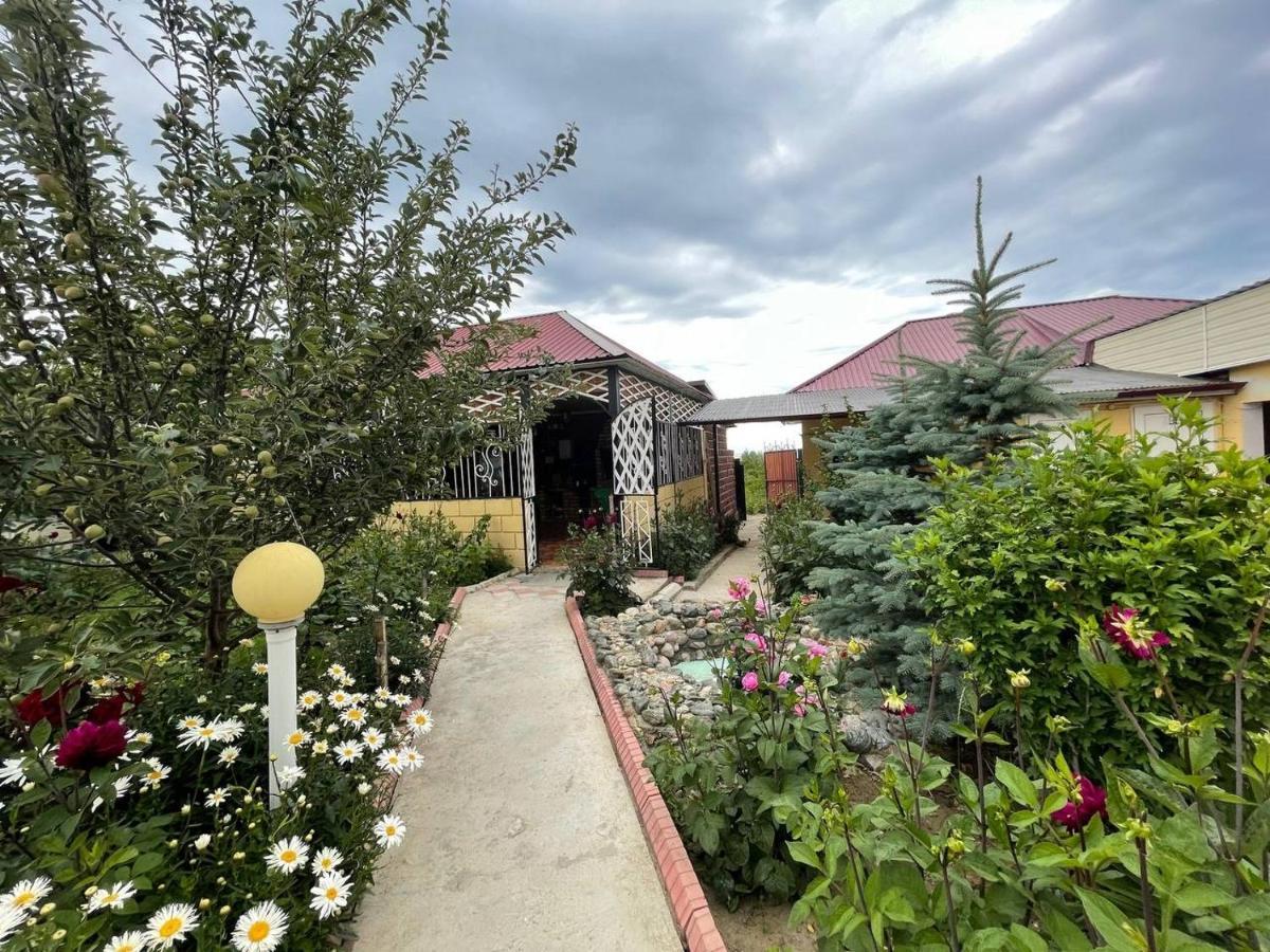 Guest House Ugra Barskoon Kültér fotó